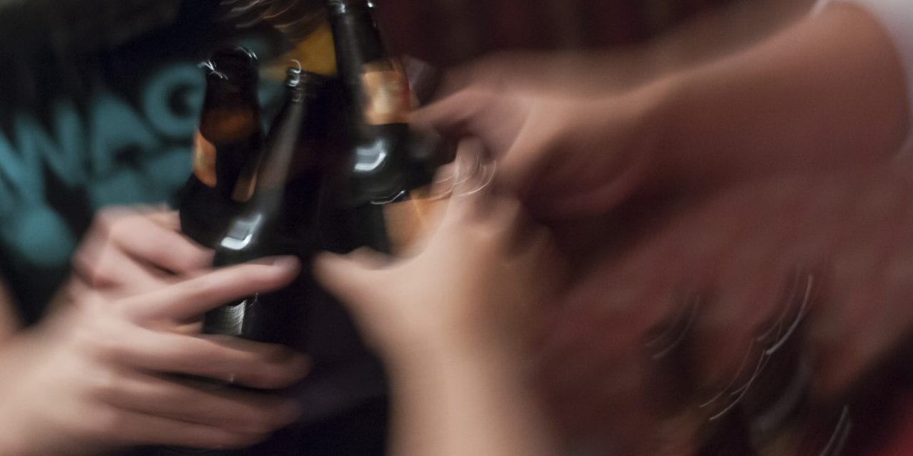 Activa SS operativos para evitar venta de alcohol a menores