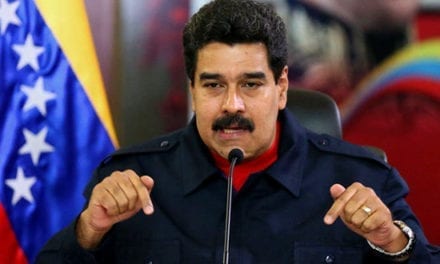 Maduro posterga por segunda vez eliminación del billete de 100 bolívares