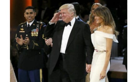 Bailan los Trump ‘A mi manera’ en gala presidencial