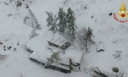 Avalancha sepulta hotel en Italia; al menos 30 desaparecidos