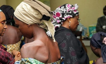 Encuentran a una de las niñas secuestradas de Chibok