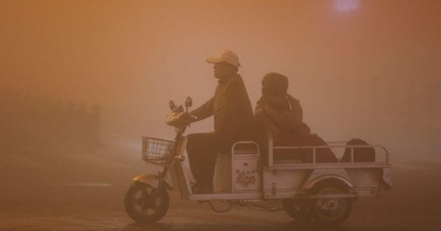 Nube de smog genera alerta en China