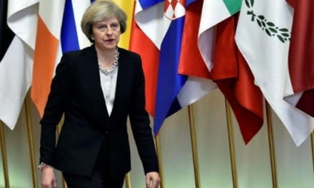 Primera ministra de Reino Unido fija postura sobre el Brexit