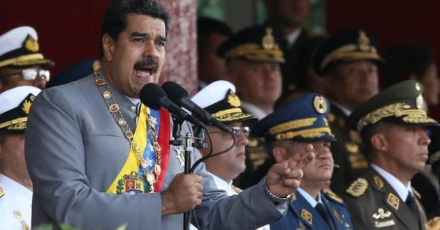 Maduro encabeza desfile en honor a líder militar