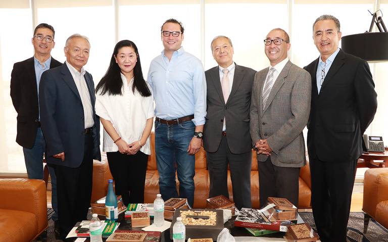 Comunidad japonesa se vincula con el gobierno municipal