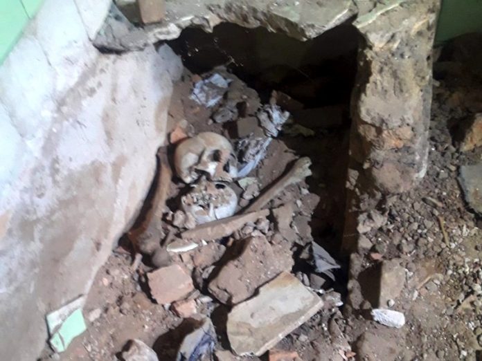 Analizarán cráneos encontrados en casa de Stroessner