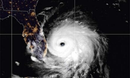 Huracán Dorian baja a categoría 3 y se acerca a la costa este de Florida