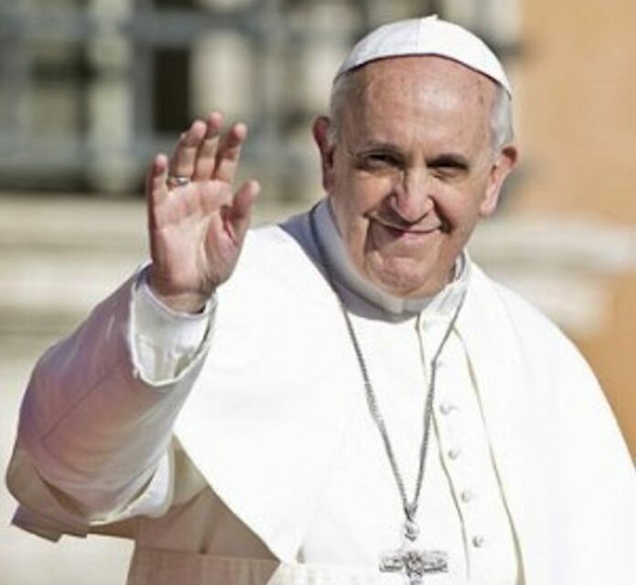 Pide AMLO invitar al Papa a México