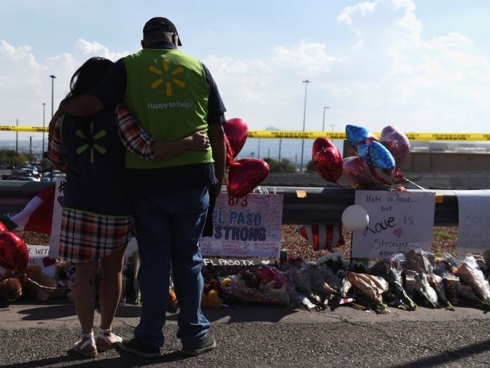 Sobrevivientes a tiroteo en El Paso podrían tener visa especial