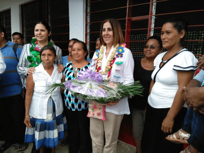 MUJERES DE HUEHUETLÁN COMERCIALIZAN LA PRODUCCIÓN DE SUS HUERTOS