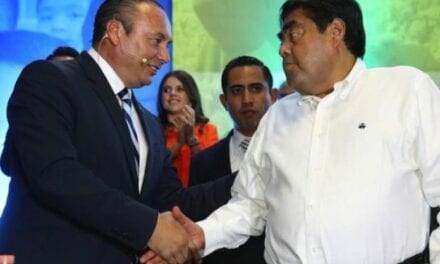 Acuerdan SEP Puebla y normalistas convocatoria para elegir a director