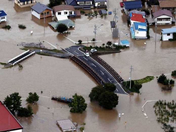 Aumenta a 56 cifra de muertos por tifón Hagibis en Japón