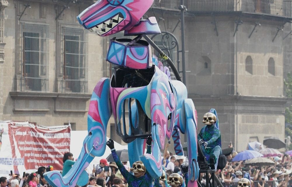Desfile de Día de Muertos en el Zócalo de la Ciudad de México