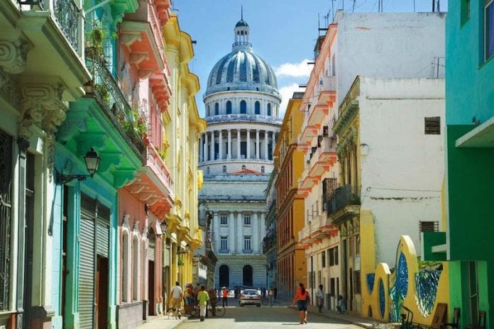 Inicia en Cuba Feria internacional de Turismo