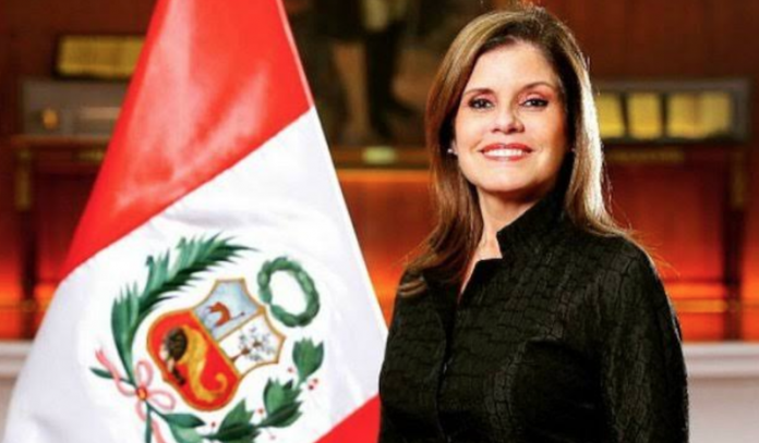 Renuncia Mercedes Aráoz a la presidencia interina de Perú