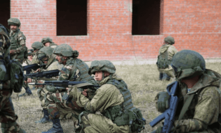 Militar mata a ocho compañeros en base militar rusa