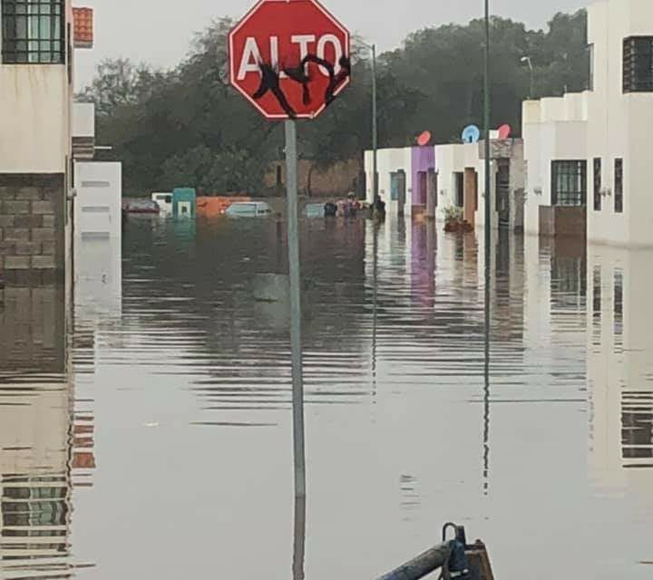 25 casas inundadas a causa de la lluvia en el Fracc. La Esperanza constructora Figlios y Asociados S.A. de C.V. sin dar solución