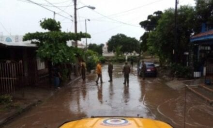 Supervisan zonas afectadas por lluvias en Mazatlán