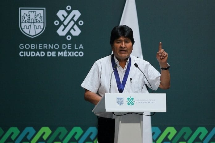 Migración otorga visa humanitaria a Evo Morales