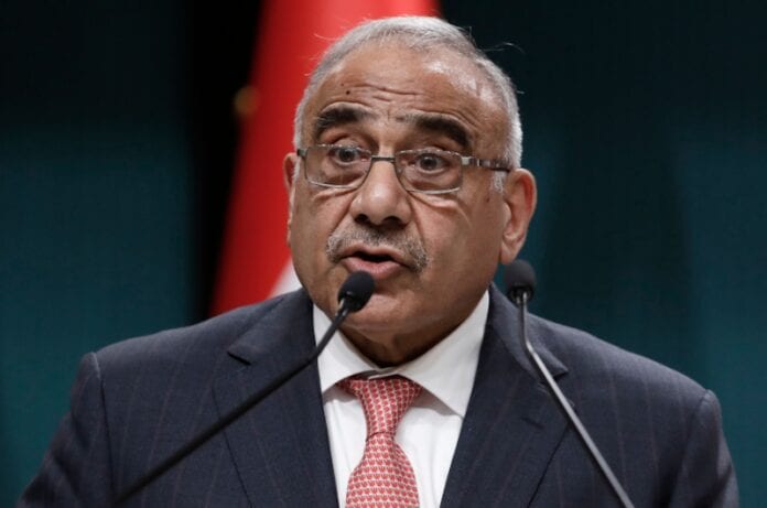 Primer ministro de Irak anuncia su renuncia tras dos meses de protestas