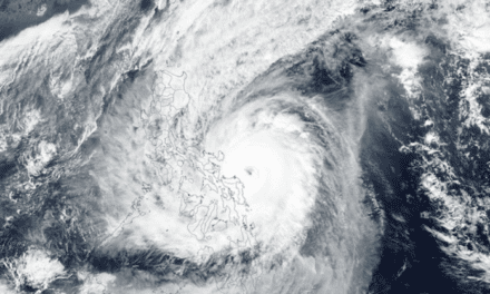 Tifón Tisoy deja 17 muertos a su llegada al sur de Filipinas