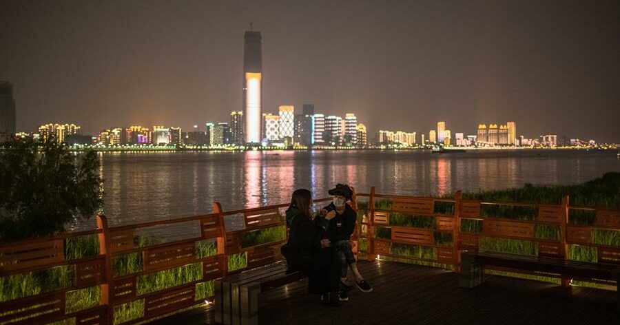 Distrito de Wuhan confinado por primera vez desde 2020