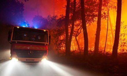 Incendios cerca de Burdeos ya han quemado más de 10.000 hectáreas
