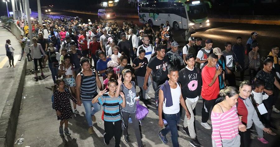 Sale nueva caravana con cerca de 1.000 migrantes desde sur de México