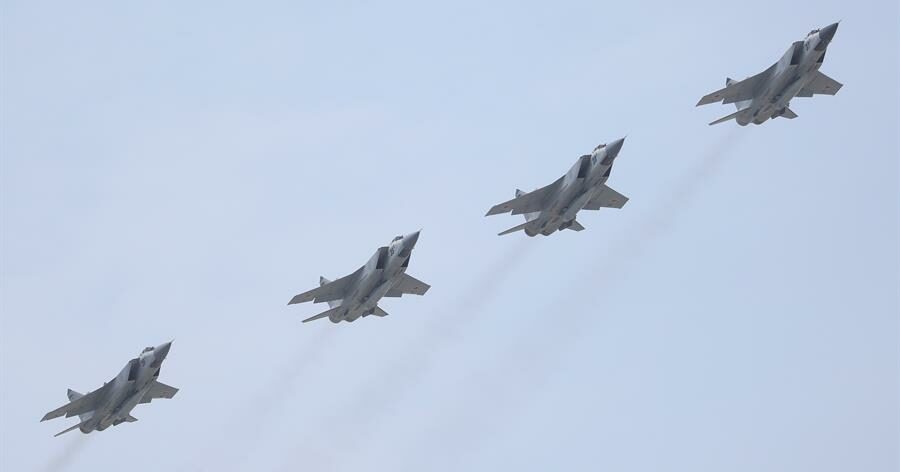 Rusia traslada a Kaliningrado aviones MiG-31 con misiles hipersónicos Kinzhal