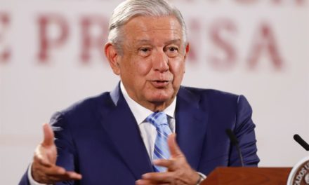 AMLO reconoce hackeo de miles de documentos del Ejército