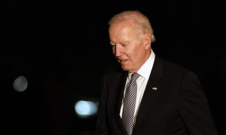 Biden promete que Putin rendirá cuentas por los ataques a Ucrania