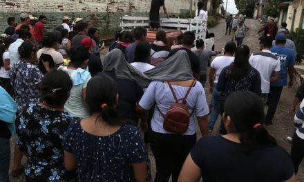Luto y miedo en Guerrero después de la masacre de 20 personas