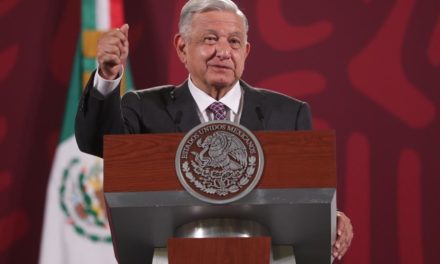 AMLO pide a la selección mexicana no rendirse en Qatar 2022