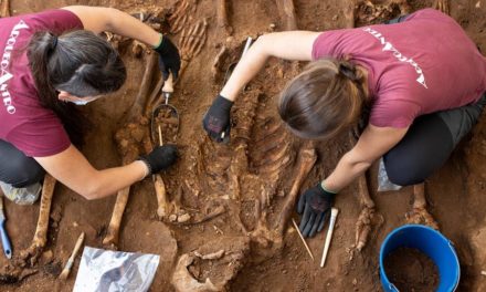 Más de mil fosas del franquismo siguen pendientes de exhumación en España