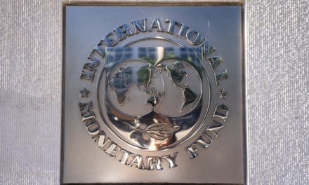 Una comitiva argentina viaja a Washington para negociar el desembolso del FMI