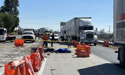 Trágica muerte de mujer motociclista en la México Querétaro