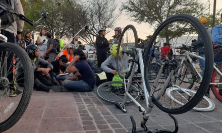 Se manifiestan ciclistas para exigir cese a la violencia en Queré…