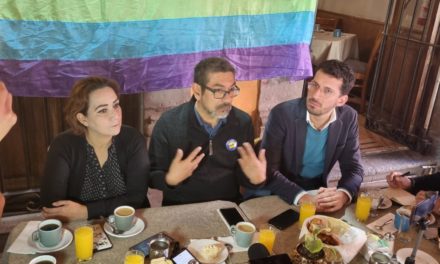 Comunidad LGBT+ presenta amparo para obtener presupuesto en Quer…