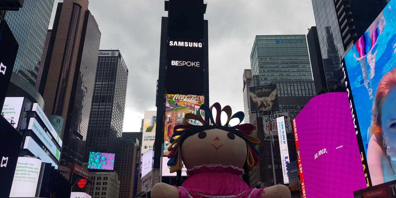 Lelé, la icónica figura de Querétaro, en Times Square en Nueva Yo…