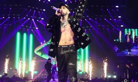 Anuel inicia gira “Legends Never Die” en EEUU con tres sold out