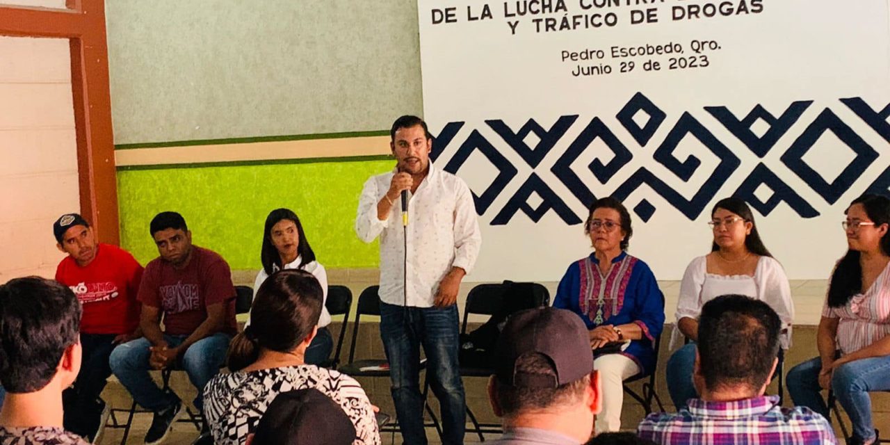 Realizan jornada de prevención de adicciones en Pedro Escobedo