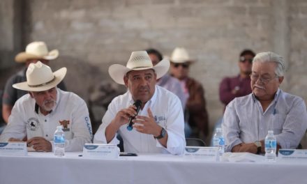 Se reúnen 40 ganaderos queretanos en El Marqués