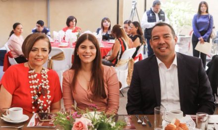Alcalde de San Juan del Río destaca impacto de fundación ‘Chabely…
