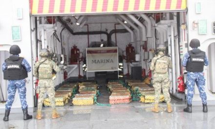 Aseguran 4 toneladas de cocaína en las costas de Michoacán