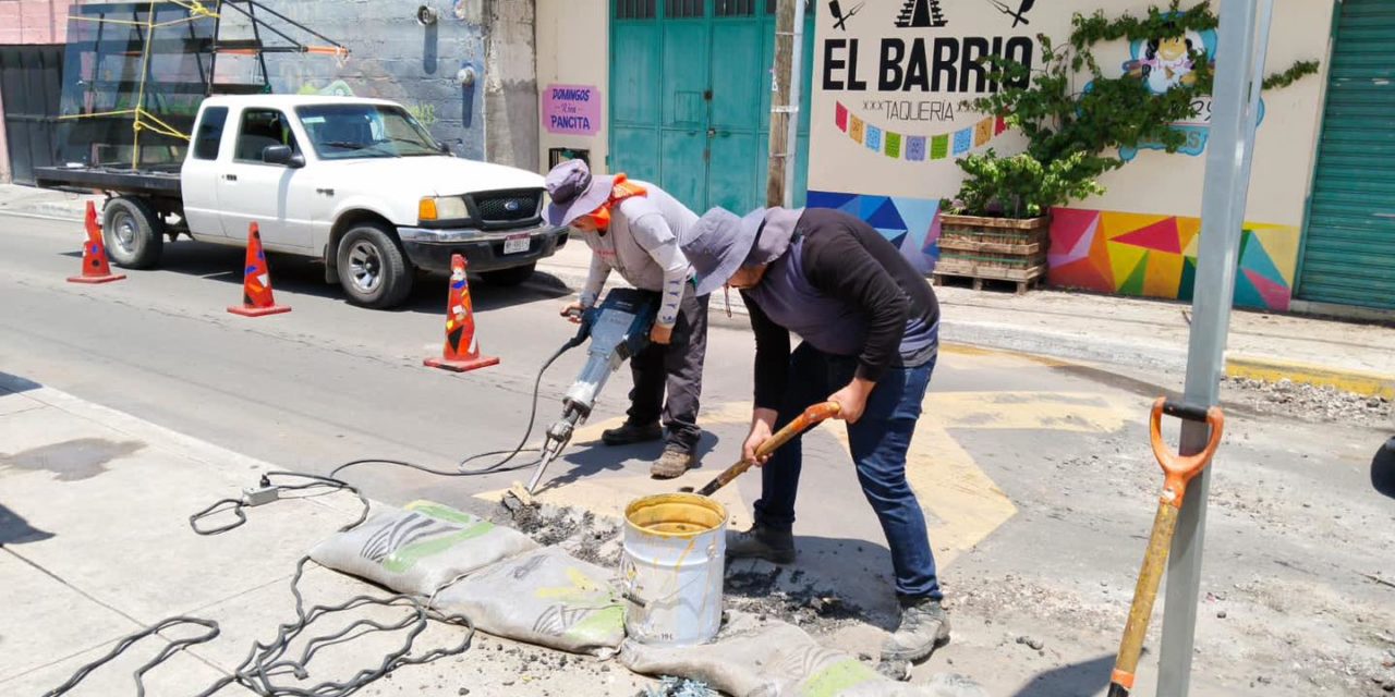Continúan trabajos de rehabilitación en calles de San Juan del Rí…