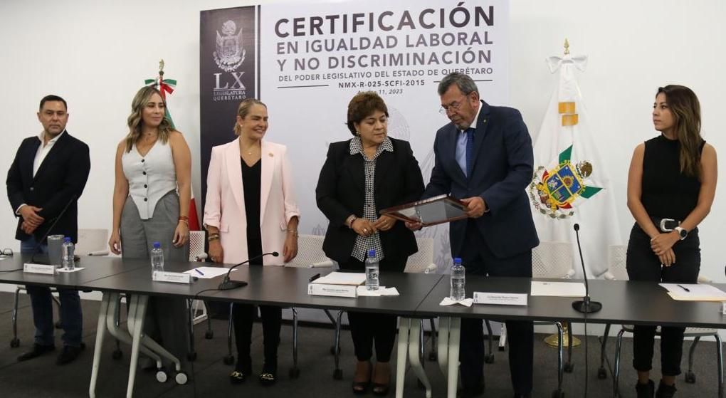 Legislatura de Querétaro recibe certificación en Igualdad Laboral…
