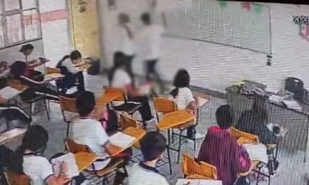 Cambian de escuela a joven que agredió a maestra en Coahuila
