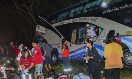 Accidente de autobús en Tailandia deja 14 muertos y más de 30 her…