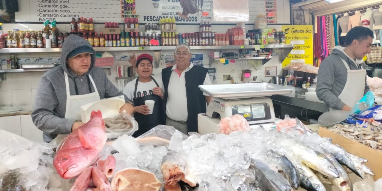 Mercados de San Juan del Río ofrecen mariscos y pescados para fes…