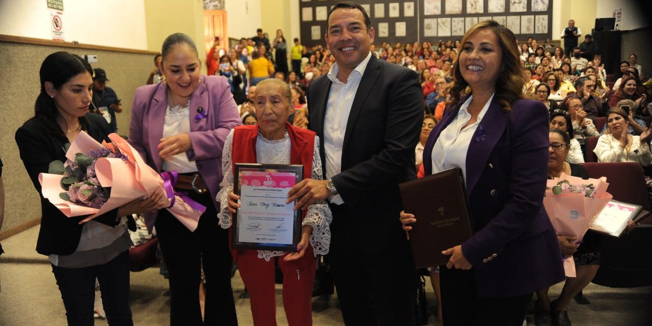Reconocen a mujeres sanjuanenses con el Premio Sara Pérez Romero